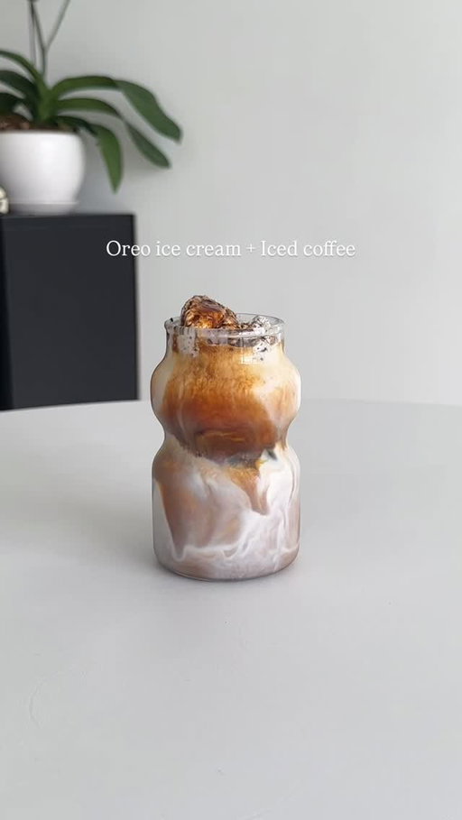 Oreo ice cream + iced latte, no syrup needed 🍪☕
The sweetness is just right and because I don’t have any syrup at home so Oreo ice cream is the perfect substitute 🤣

Never went to Coachella but after seeing Justin’s Coachella it brings me back to 2012😭 
No dancer, No fancy outfits, just him with his laptop singing with his younger self. 
He’s grown up and so have we 💕