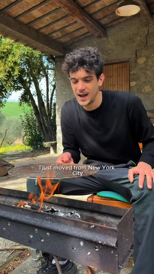 Time for another big life change.
I moved from NYC back to the Italian countryside.

This has always been a dream of mine and now is a reality.
Follow along for the usual recipes videos and so many more NEW contents: Farm updates, gardening tips and stunning before/after of the 12 acres land I got! 

Watch the fist chapter of this story on my YouTube channel ✍️