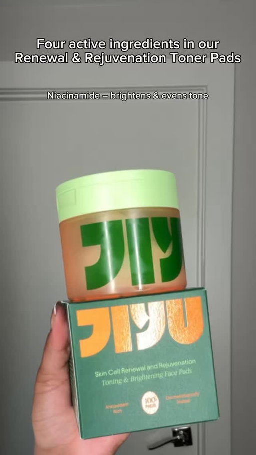 is your skin at 2% and no charger in sight 🪫

our renewal & rejuvenation toner pads understood the assignment
four active ingredients that exfoliate, refresh, and help fade dark spots

tap in. reset. back to 100% 🔋

#jiyuskin #skincare #koreanskincare