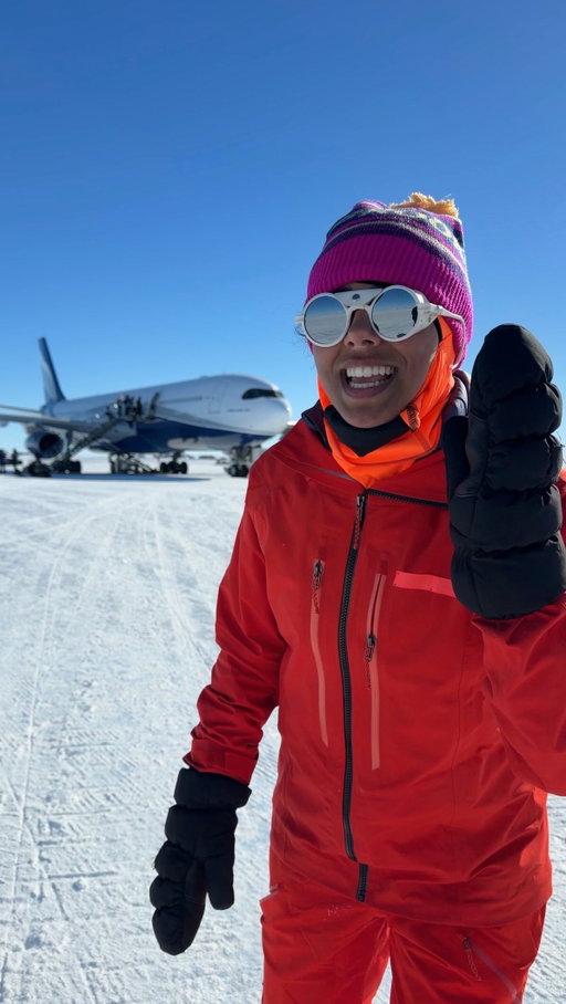 How I trained for 7 marathons on all 7 continents in 1 week…from running in a FREEZER to a HOT YOGA studio, we did EVERYTHING to prepare with @brooksrunning !

Testing gear was imperative for this race. For my training period, I loved running in the Brooks Glycerin Flex. I wore Brooks for my Death Valley marathon and swear by them!!! Check out the link in my stories to see my full gear list, including my favorite Brooks Running items I wore during training and the race! #BrooksPartner #GlycerinFlex