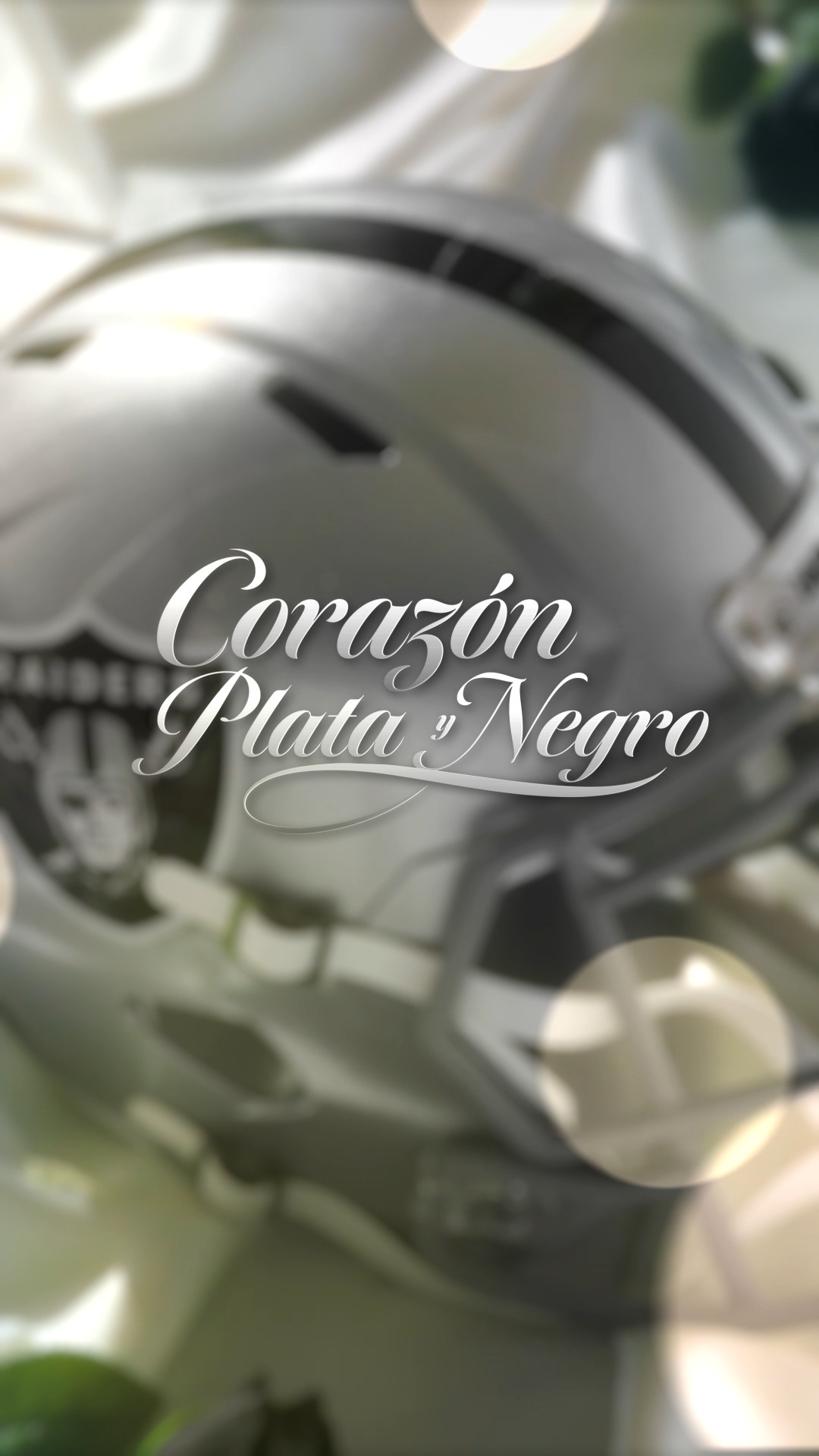 Traición, gloria y un legado que no se negocia. Una nueva historia está por comenzar en Las Vegas.

¡No te pierdas el primer capítulo de Corazón Plata y Negro! 

#RaiderNation #VivaLosRaiders