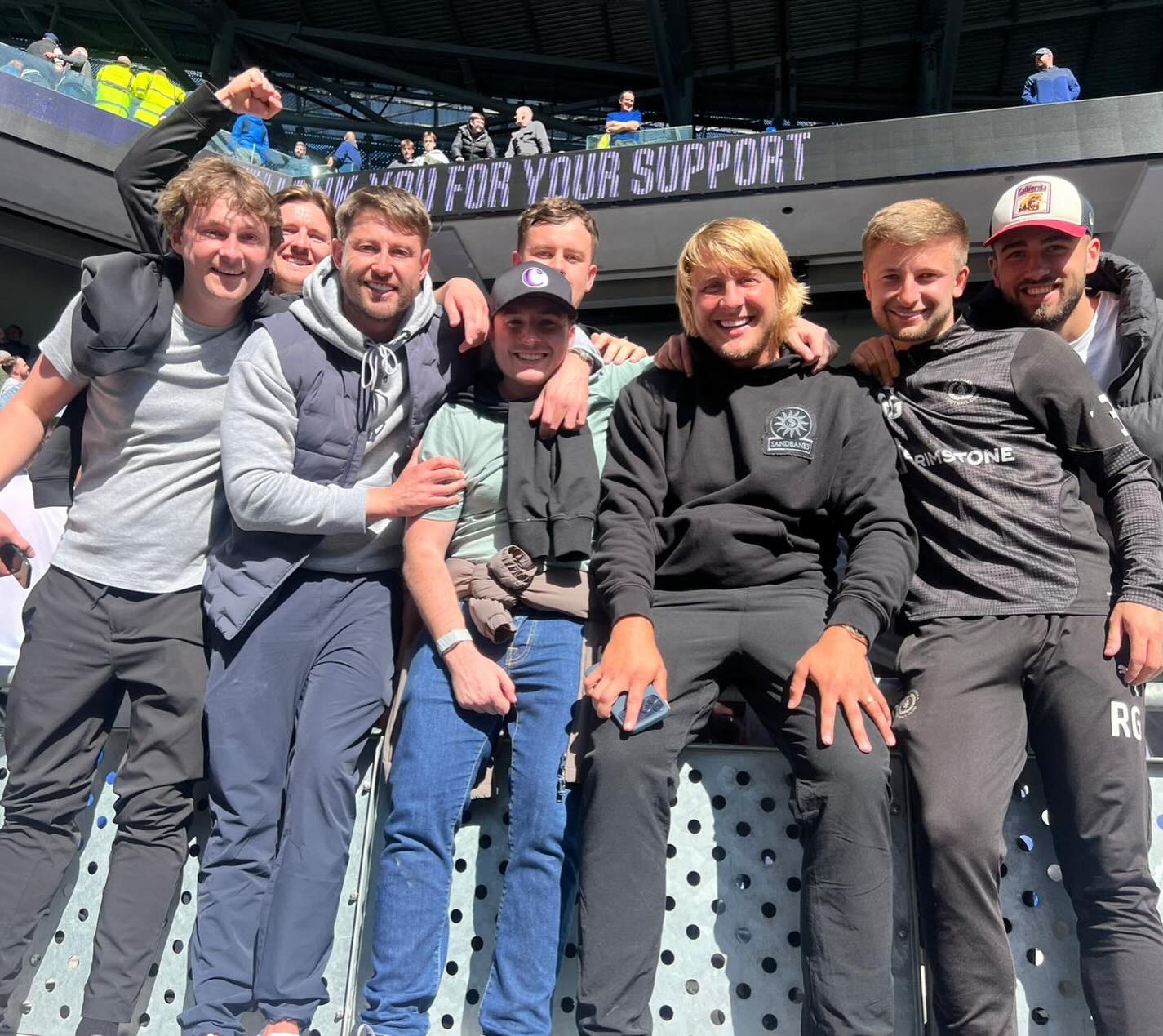 What a result for the Reds today ❤️ @virgilvandijk stepping up like a proper captain last minute and @mosalah in his last ever Merseyside Derby scoring the first ever Derby goal in the hill dicky 👌🏻🤣