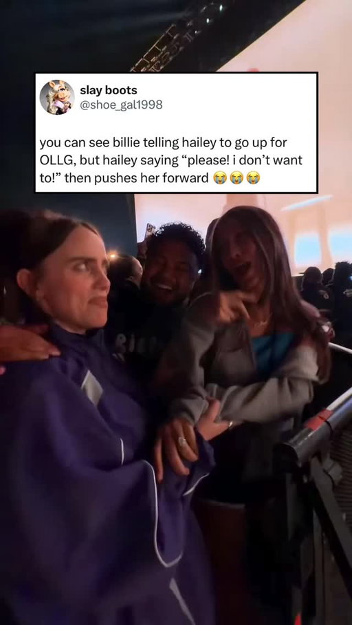 BELIEBER FINAL BOSS!!! ⁠
⁠
Video: @claudiasulewski #Coachella #JustinBieber #BillieEilish #HaileyBieber