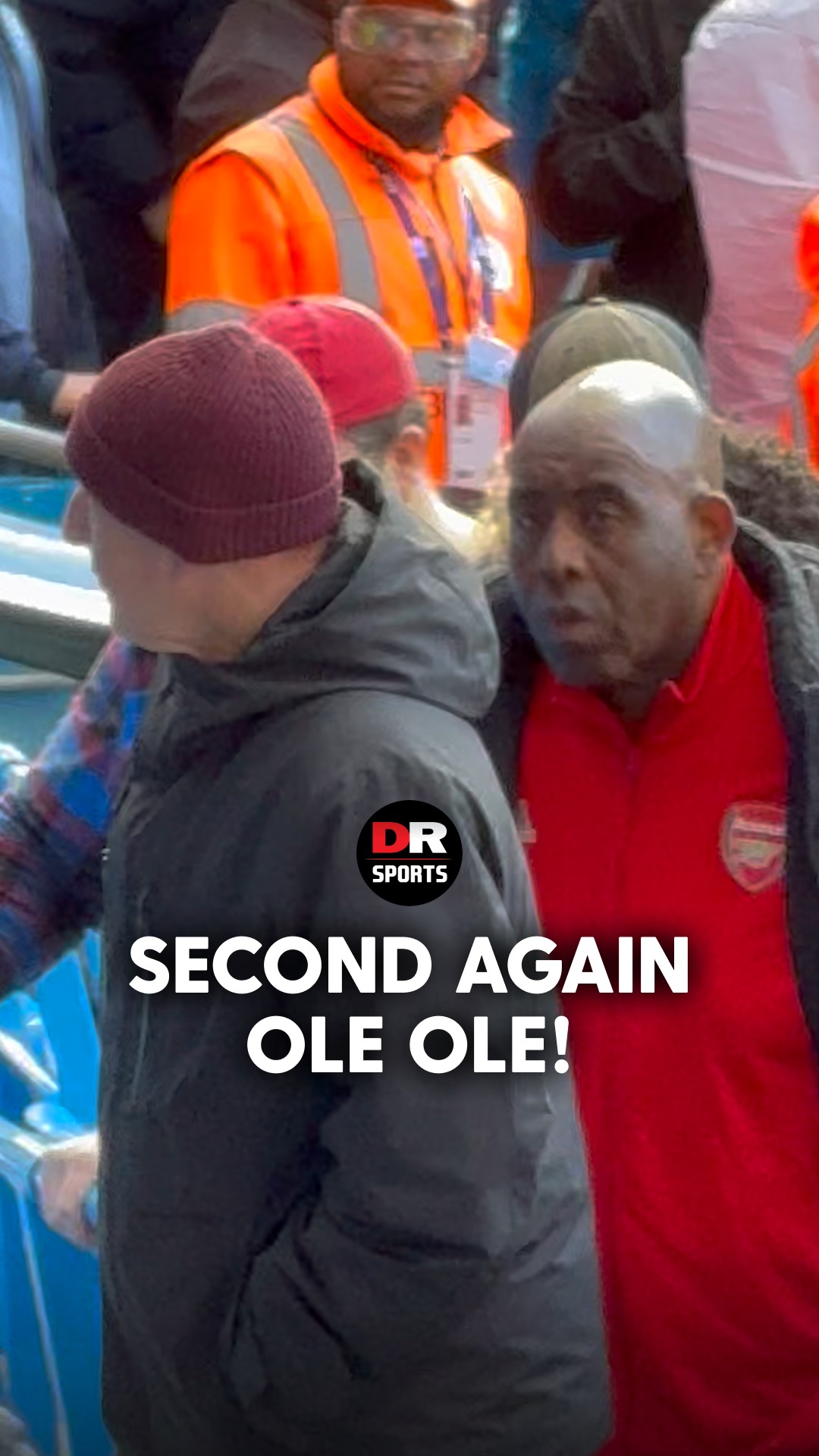 This is how Robbie and other Arsenal fans left the Etihad after their defeat to Man City! 🎶 🍼

#Arsenal #ManCity