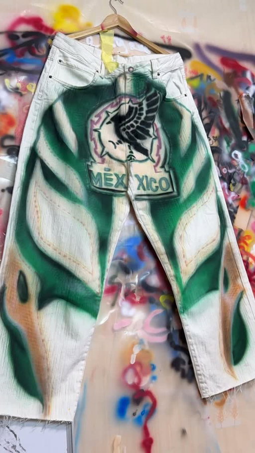 I made Rey Mysterio a mask and a matching pair pants inspired by the Mexico national team @solluna.hayashi @podvalslayer @619iamlucha