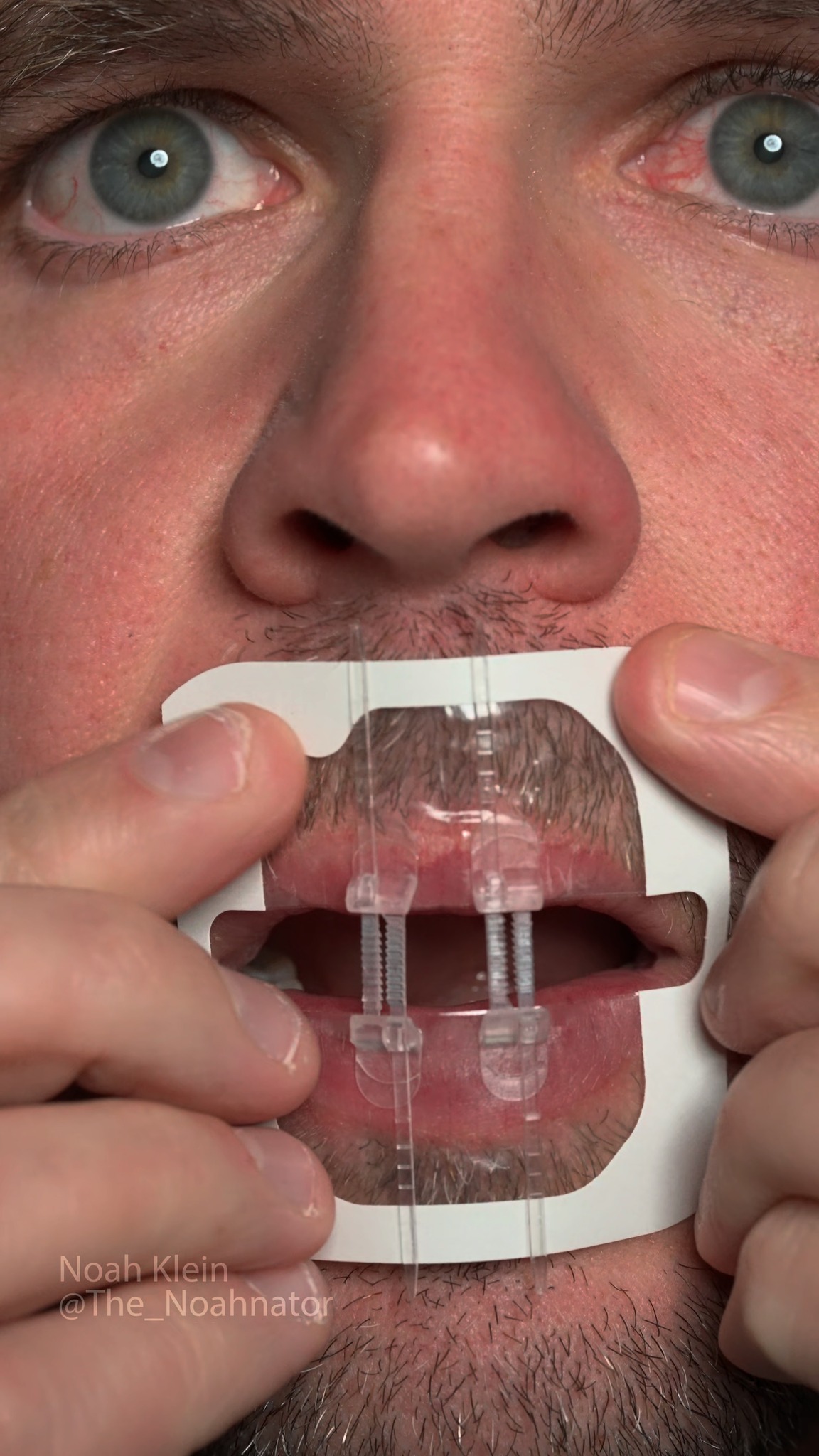 Snore no more #lifehack #sleep #satisfying