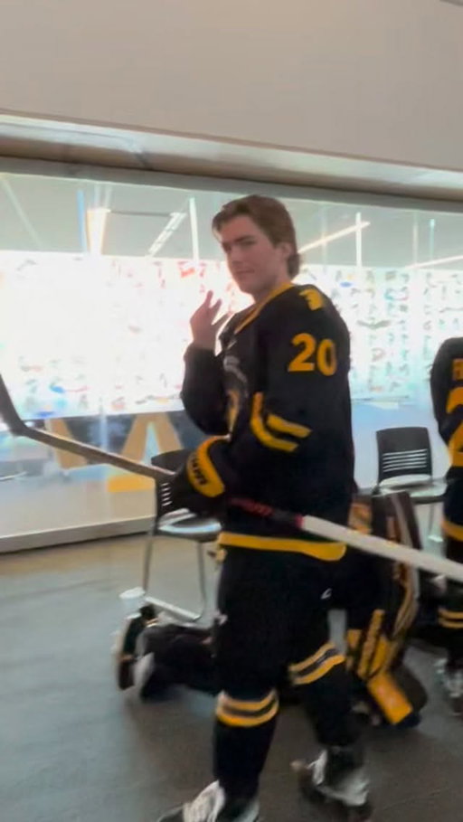 Tape the Bierd! 🧔 

😂 All laughs until he realized he was the punchline 🥊 

The @wloomhky team had some fun at media day with @nate.bierd 

How many pieces of tape did you count?

#GoBlackGoGold