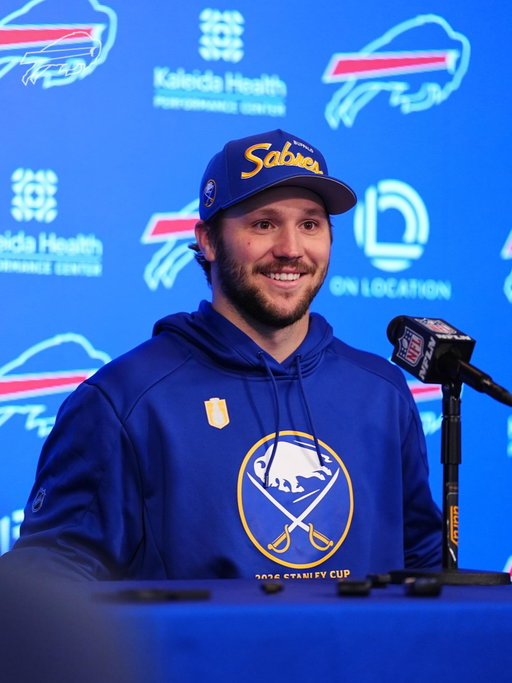 Josh Allen … BIG Sabres guy. 😄

@joshallenqb x @buffalosabres