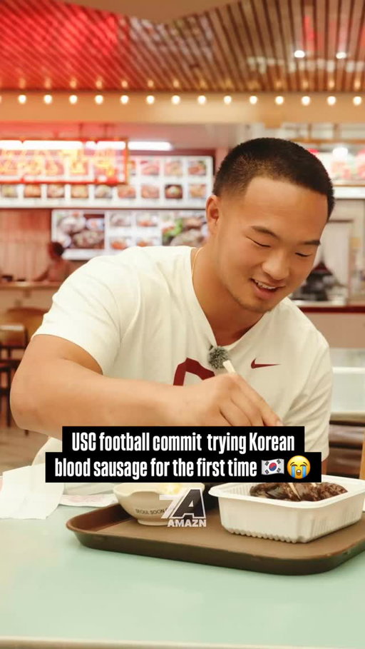 Getting cultured 😂🇰🇷 @tysonpark08 
.
.
.
.
#usc #korean #koreanfood #asianfood #asian