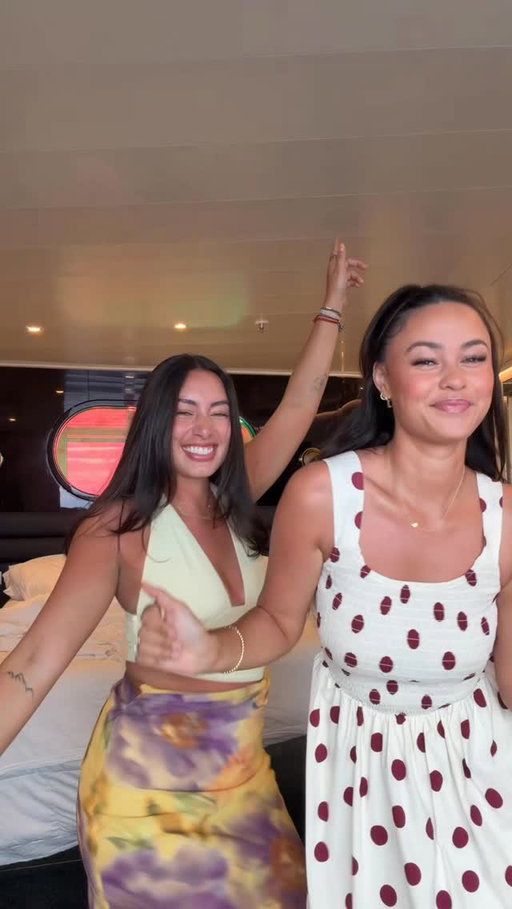Fitcheck night 2 on the cruise!🚢 ✨

@jazlynebaybee #ootd #ootn #fitcheck