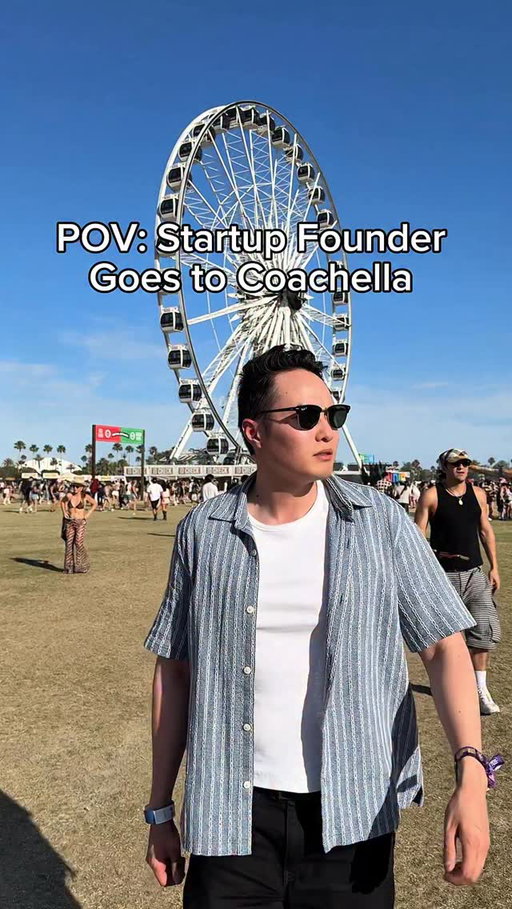 Startup founder goes to his first Coachella 

Ty to @lollipopstarpops for bringing him out 

#mengmengduck #startups #founders #coachella