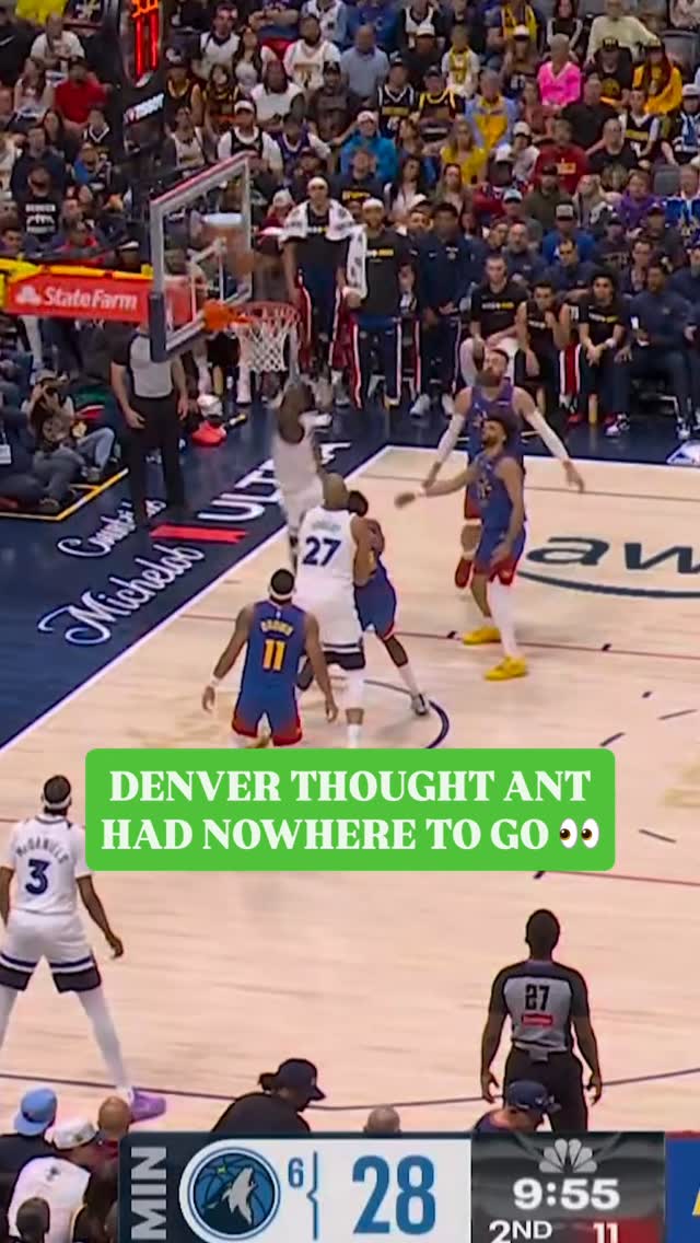 Anthony Edwards SQUEEZED through two defenders with this beautiful step through. 🤩