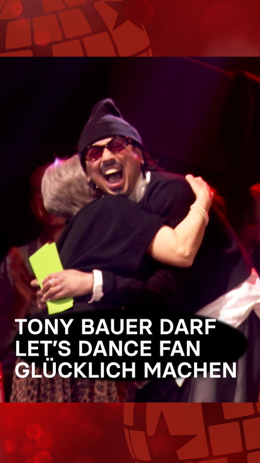 POV: Wenn der Abend plötzlich noch besser wird😍
Tony Bauer darf Zuschauerin mit Tickets für die Let's Dance Live Tour überraschen.🥰

➡️Sichert euch jetzt Tickets und taucht weiter in die Welt von Let's Dance ein.
#LetsDance #TonyBauer #LetsDanceTour #LiveTour
🍿 Letsdance; Tanzshow; RTL; Letsdancetour;