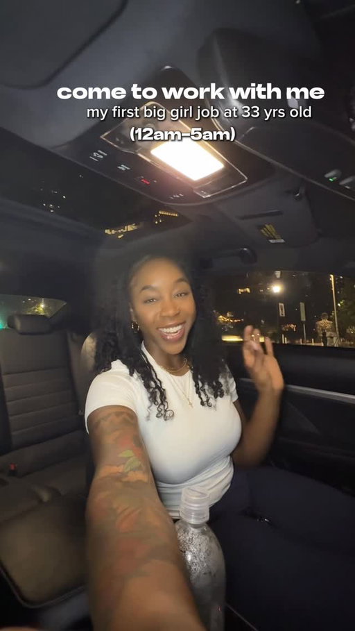 STOMACH WAS IN KNOTSSSS! 😭😭😭

The feeling was so strong I can literally feel it as I type this right now 😂 But I did itttttt! The first show of many and ya girl is HYPE! 

I listened to @v103atlanta growing up and now I’m a part of the family 🥹 it’s so surreal!

I don’t have my assigned show just yet, as I am still in training, but I will keep you updated so you can tune in a listen to ya girl when I’m on-air weekly 😁🎉

#radio #radiopersonality #v103 #atlanta #softlifediscipline