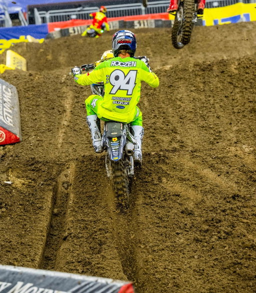 It’s a barn burner 😁 👀

📸 @convrgmedia