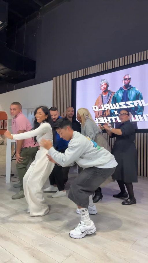 Pick your fighter 👆🏼😜 

#uJonesFam #dance #amapiano