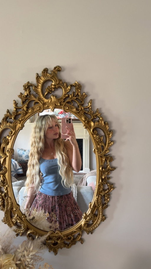 Have you seen the new @practicalmagicmovie trailer?!💐🧺🕯️ oh my GOSH I can’t contain my excitement!!! Anywho always having a practical magic summer over here!!!
•
•
•
#Practicalmagic #practicalmagicsummer #practicalmagic2 #summer #morningroutine