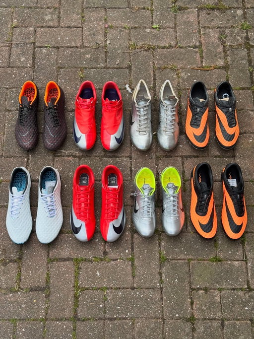 OG’s vs RGN’s @nikefootball ✅ - What you picking? 👇🏼
-
#nikefootball #nike #footballboots #soccercleats #remake