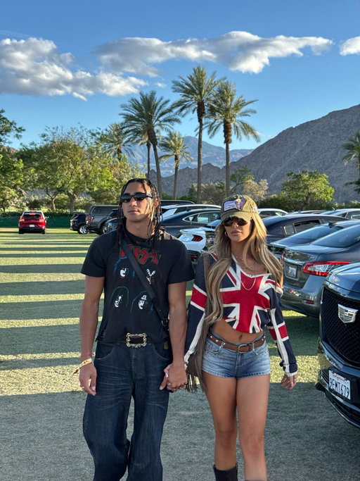 coachella w my smoochie hallelujah