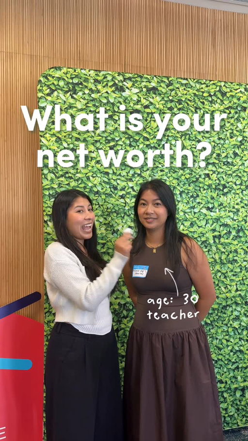 I’m at a conference with a bunch of personal finance creators so let’s go ask what their net worth is :) 

for those of you that don’t know what net worth is, it’s basically how much $ you have to your name and the way you calculate it is by taking 🫰🏽what you own - what you owe = your net worth 💸

💬 comment FREE and I’ll send you my free financial resources ~ all of which helped me go from living in poverty to my first $100k 

featuring the amazing:
@davy.yap 
@betterwallet 
@abbyxconway 
@ericnomics 

yes they’re all self made and so inspiring to me personally 😭🥹

any guesses on Eric’s NW? 

#networth #personalfinance #streetinterviews #moneytalk #fy
