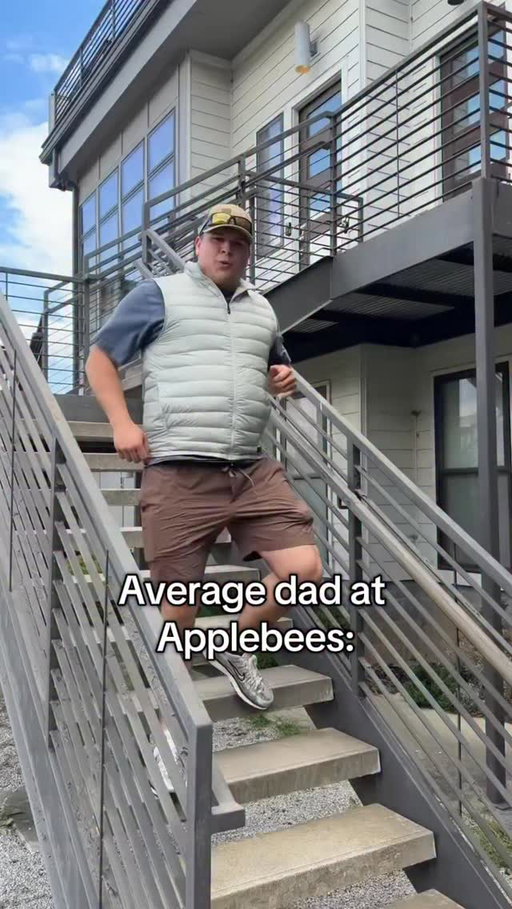 That burger stood no chance @applebees #applebeespartner #OMCheeseBurger #dadsofinstagram #skit #comedy