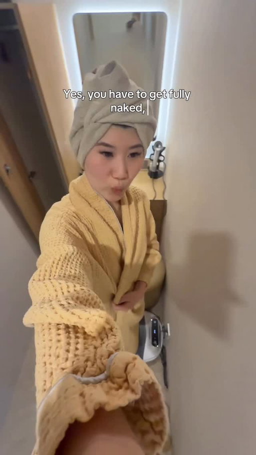 save this for your korea trip cause this is a MUST

i was lowkey scared for my dignity at first… but i get it now 😭
they literally scrub you into a new person and my skin has never felt softer 🤯 

the perfect reset after a long flight and i slept like a baby after

this is officially the first thing i’m doing every time i land in korea before any facials!! 

📍 A3 Spa Dongdaemun @a3_spa_global 

#koreatravel #seoulkorea #koreanspa #thingstodoinseoul #bodyscrub