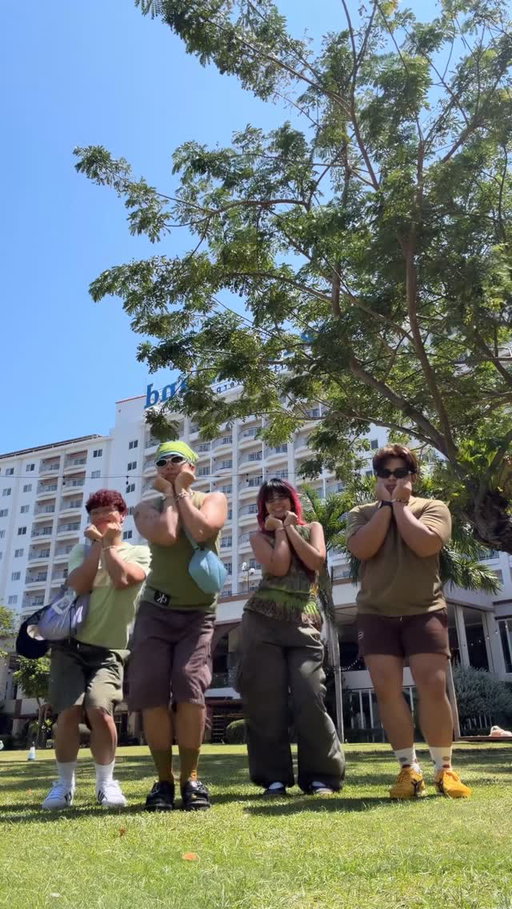 Plant besties dancing in the sun ☀️🌱 #vacation #dancecover #summeroutfit #dance #philippines