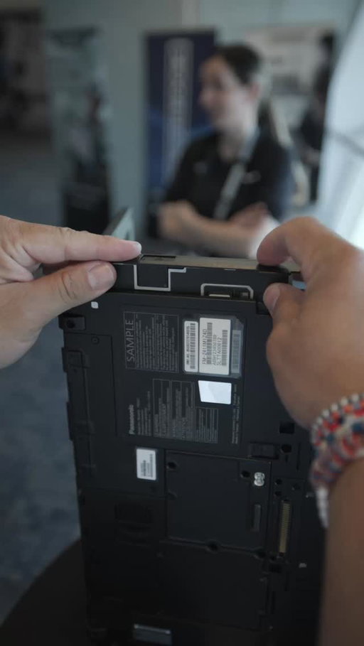 What if you could swap out parts of your laptop like Legos and also have it withstand some of the harshest environments possible? ⁠
⁠
Link in bio to learn more⁠
⁠
#ad #panasonictoughbook @toughbook #firstresponders