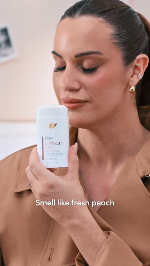 TO ALL MY SISTERS IN SWEAT: I synced up with Dove Clinical + Care to create the ultimate guide for sweaty gals 🔥
Sweaty Girl Survival Tip #3: Swipe on 96 hr sweat protection that smells divine AND cares for skin💫: men’s extra strength antiperspirant could NEVER. #DovePartner