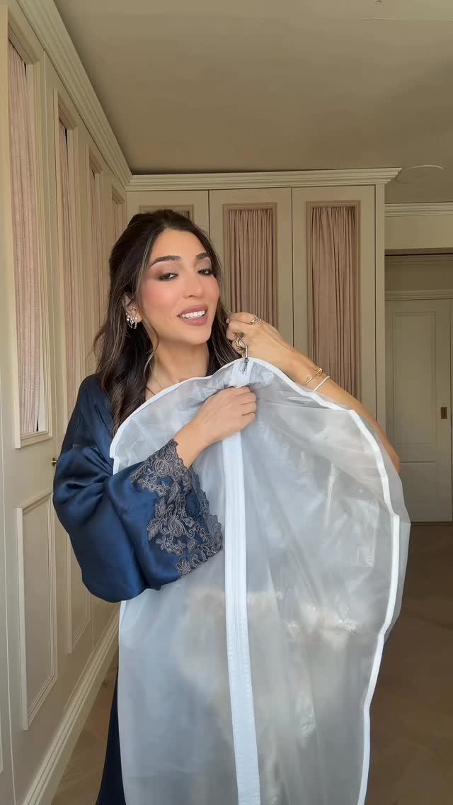 CINCHED within an inch of my life only for Miranda herself… ready for the Devil Wears Prada 2 Premiere in LDN!!🥹❤️👠