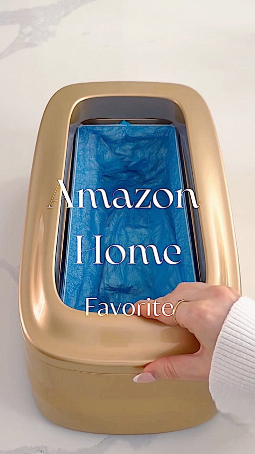 Type “SHOE COVERS” to shop 🤍

Love how easy and convenient this dispenser is! 

#shoecovers #amazonhome #hygenic #floorprotection #clean @amazon