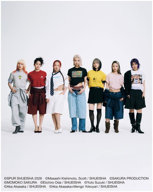 A new MANGA UT will be available soon.
Shueisha’s 100th anniversary meets UNIQLO UT—iconic manga graphics, made to wear, with manga favorites such as ONE PIECE and NARUTO in the lineup.
Meet HANA in our latest visuals. Swipe for your next favorite UT.