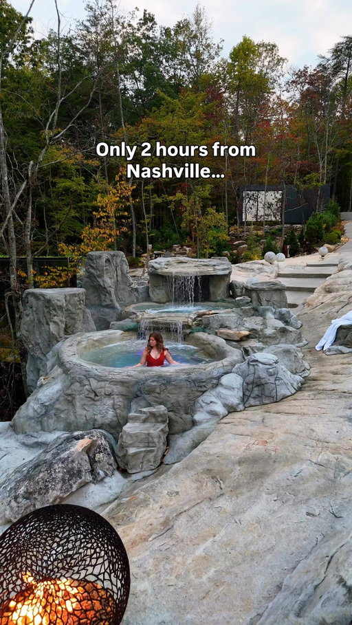 Only 2 hours from Nashville, and yet you feel like you're in a whole different world. Above the clouds and away from the noise. A mountainside spa designed specifically for couples.

Your romantic escape awaits at @boltfarmtreehouse. 

Type 'MOUNTAIN' and let us curate your perfect stay! ✨