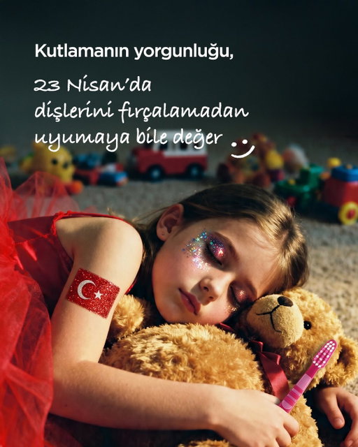 Her gün iki kez dişlerini fırçalaman lazım ama bugün bir istisna olabilir...
23 Nisan Ulusal Egemenlik ve Çocuk Bayramı kutlu olsun! 🤍