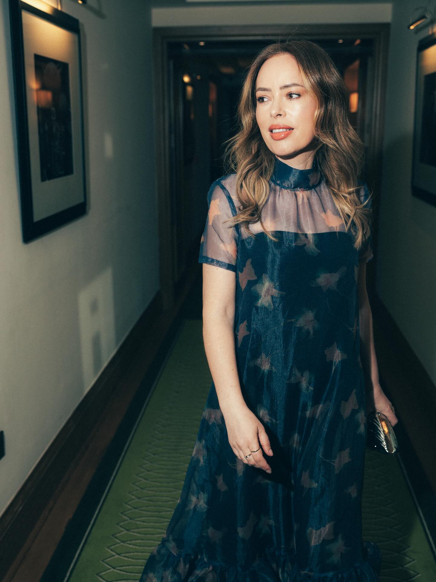 Last night at The Devil Wears Prada 2 premiere… still not over it. ♥️🖤

@meta 
@20thcenturyuk 
@disneystudiosuk 
📸 @nat_michele & @gettyimages
#TheDevilWearsPrada2