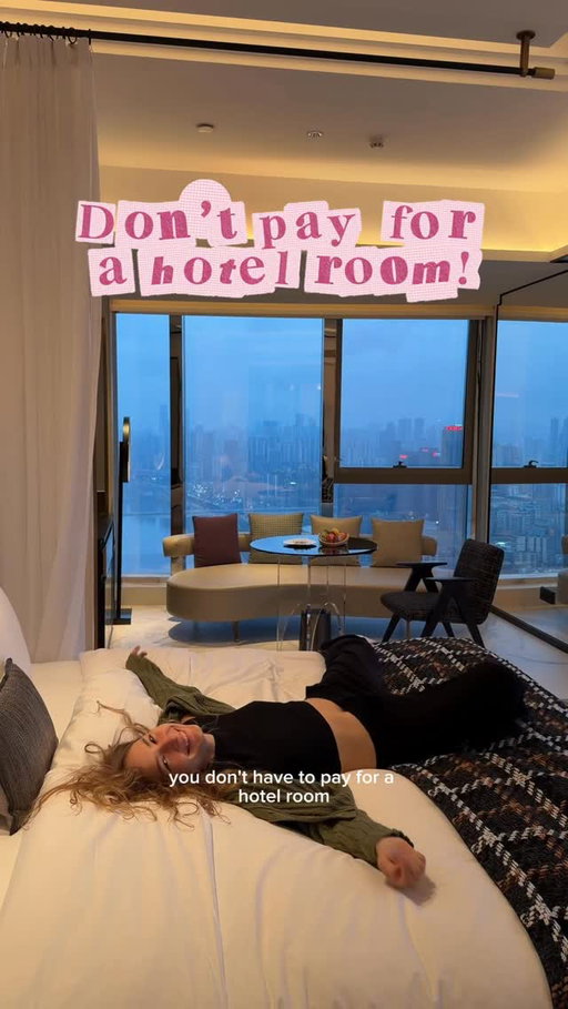 This is such an experience! 🤩

It’s not only a single spa like this but it’s a really big thing all over China 🇨🇳 and it’s actually really popular! 

‼️My advice: DON’T go during the weekend or holidays.
It can get really crowded while during the week there’s literally almost no one there! 

Extra paid: card/karaoke room, food, massages, private tea room - I didn’t do any extra paid activities and it was still really worth it ❤️

This specific place is called Cheersum and it’s located in Chengdu, China 🇨🇳(SichuanChengduWuhouTianfu 1st Street No.798 Xincheng International Square F F1)

If you need to take a break from your travels, you need to visit it 💆‍♀️

And don’t forget to follow @wiktoriawanders for more inspo 🫶

Spa | 24h spa | China | Chengdu | Stay | Unique | Pool | Luxury | Luxury Travel | Reset | Cheersum Chengdu | Travel | Traveling | Backpacking
