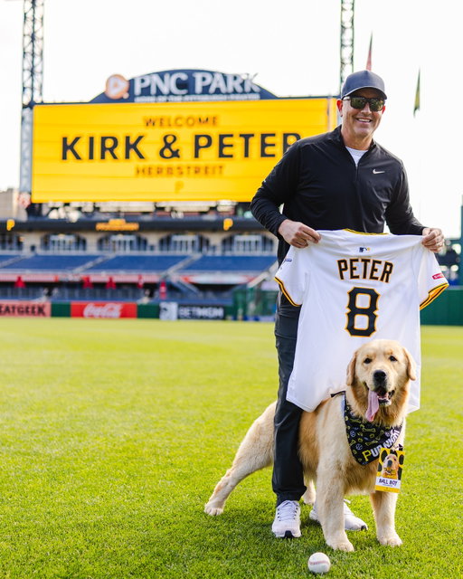 Pittsburgh Peter at PNC Park! 🐶🏟️
