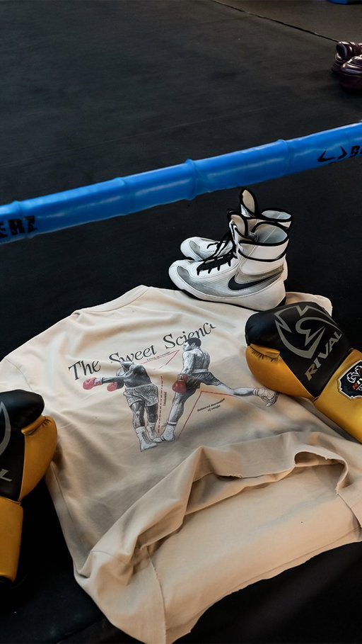 The hardest spot in the world.

Follow my journey building the next biggest boxing lifestyle brand. @chmpmdst 
-
-
-
#boxing #boxeo #boxingtraining #boxinglifestyle #championmindset