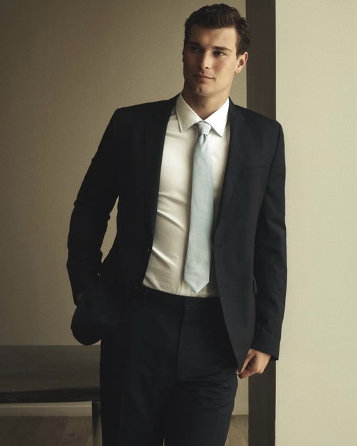 Draft Day fit check. Thank you to @boss for keeping me perfectly suited for what’s next. 👔 #BeYourOwnBOSS