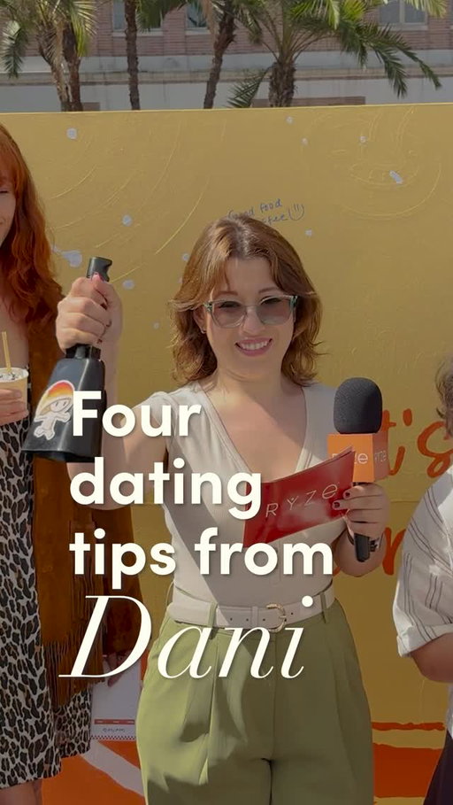 What’s better than finding a connection over a cup of coffee? 💘☕️

We recently hosted a ‘Love At First Sip’ speed dating event at LA Times Book Fest with our friend and co-host @danibowman1 and she had lots of wisdom to share along the way 🎤

Cheers to helping people find their next relation-sip! 😉