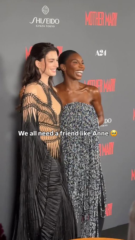 Anne Hathaway proving she’s the Queen of Genovia 👑

Mother Mary hits cinemas on April 24th! 

#annehathaway #mothermary #michaelacoel
