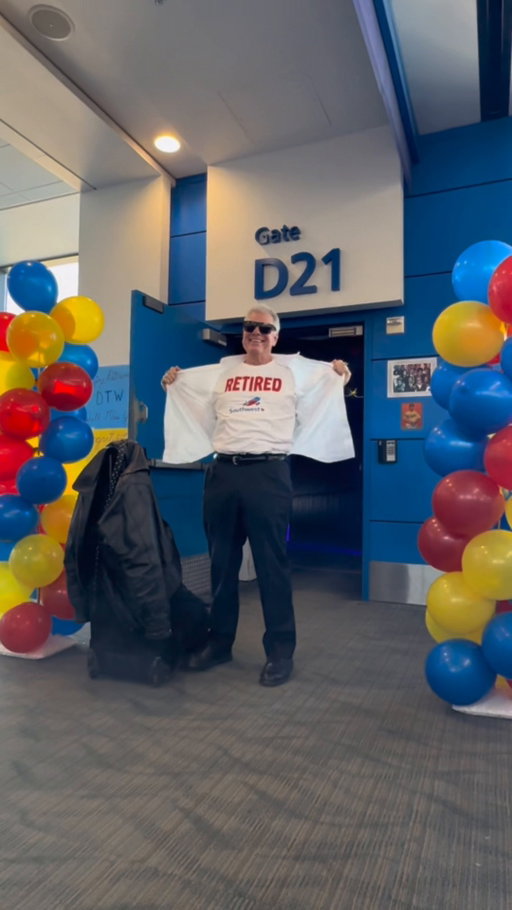 Captain Harry's Farewell Tour 🎸
 
He closed out an incredible career with a mic drop... he was sent off in rock 'n' roll fashion complete with a fog machine and a crowd full of adoring fans! 
 
Thanks for the miles and the memories, Captain—no surprise you’re going out on a high note 💙❤️💛
