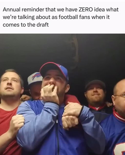 Most football fans are CASUALS🤣‼️ 

#nfldraft #nfl #football #joshsmoore