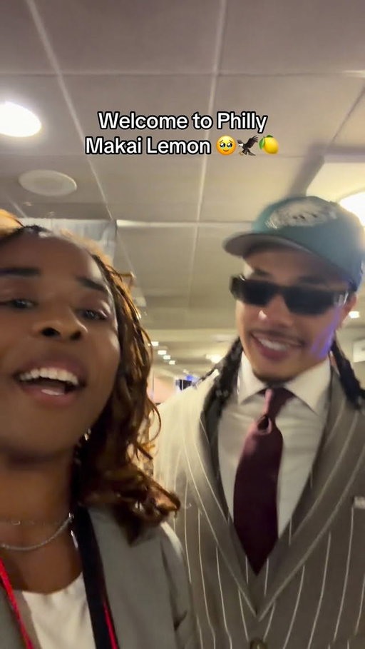 Welcome to Philly makai lemon 🥹🍋

 #symonewiththesports #philadelphiaeagles #eagles #gobirds