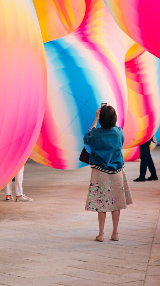 Durante la Design Week abbiamo trasformato un luogo iconico in un’esperienza da vivere.​

Alla Pinacoteca di Brera, “Serotonin - The Chemistry of Happiness” ha preso forma tra colori, luci e percezioni.

Abbiamo poi accolto i nostri ospiti in uno spazio disegnato su misura per fermarsi, riconnettere i sensi, assaporare ogni momento, e poi ripartire.

#AmericanExpress #DesignWeek #mdw2026 #adv @sara___ricciardi
