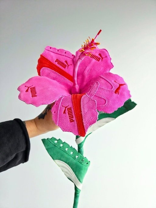 @cerealartist reimagines recycled sneakers as bold, color-rich florals 👟🌸🌺