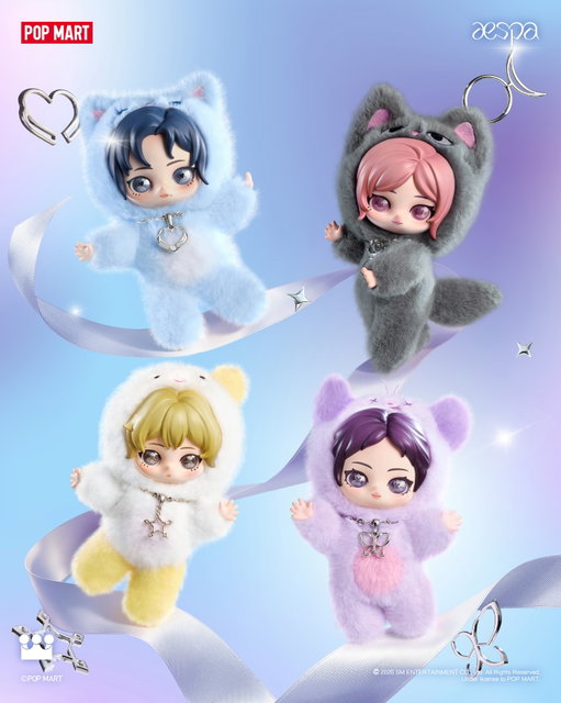 aespa × POP MART Fluffy Club OPEN! 💗

POP MART warmly invites everyone to the “Fluffy Club,” inspired by aespa.
Discover adorable details that resemble aespa and hidden surprises as you collect them one by one.

🙌🏻 Now recruiting new members for the aespa × POP MART Fluffy Club!

𝗮𝗲𝘀𝗽𝗮 𝗙𝗹𝘂𝗳𝗳𝘆 𝗖𝗹𝘂𝗯 𝗦𝗲𝗿𝗶𝗲𝘀 𝗩𝗶𝗻𝘆𝗹 𝗣𝗹𝘂𝘀𝗵 𝗗𝗼𝗹𝗹 𝗣𝗲𝗻𝗱𝗮𝗻𝘁
👉🏻Each pendant comes with 1 special card!
𝗮𝗲𝘀𝗽𝗮 𝗙𝗹𝘂𝗳𝗳𝘆 𝗖𝗹𝘂𝗯 𝗦𝗲𝗿𝗶𝗲𝘀 𝗣𝗵𝗼𝗻𝗲 𝗟𝗮𝗻𝘆𝗮𝗿𝗱
𝗮𝗲𝘀𝗽𝗮 𝗙𝗹𝘂𝗳𝗳𝘆 𝗖𝗹𝘂𝗯 𝗦𝗲𝗿𝗶𝗲𝘀 𝗖𝗮𝗿𝗱 𝗛𝗼𝗹𝗱𝗲𝗿
𝐑𝐞𝐥𝐞𝐚𝐬𝐞 𝐝𝐚𝐭𝐞: 𝐌𝐚𝐲.𝟏𝐬𝐭.𝟐𝟎𝟐𝟔

To determine the local release time, please refer to the local POP MART account or channel in each respective country or region.

#POPMART #aespa #POPMARTxaespa #aespa_FluffyClub