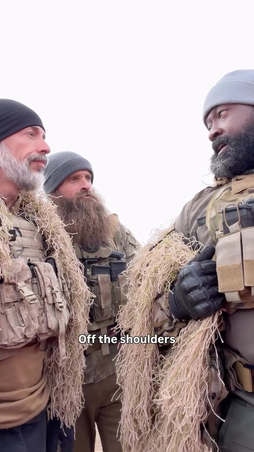 Ghillie over the shoulder or off the shoulders? W/Damarr Jones & Diesel Dave 🤷‍♂️😂