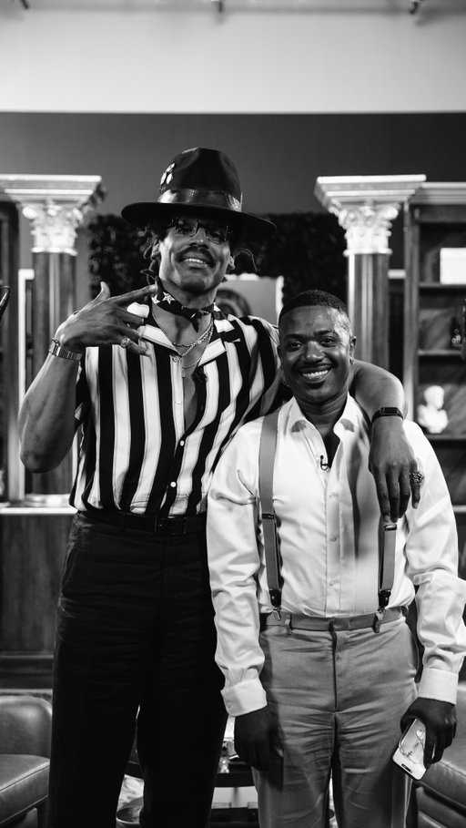 @rayj pulled up on us again… but this time, NOTHING was off limits… not THAT family, not THAT tape. Nothing.

Redemption, renewal and a little revenge is what Ray J wants now. But it wouldn’t be a @funkyfriday interview without it getting really real, really fast. 

🥊 Ray J: Round 2 is out now! Link in bio. 🤟🏾