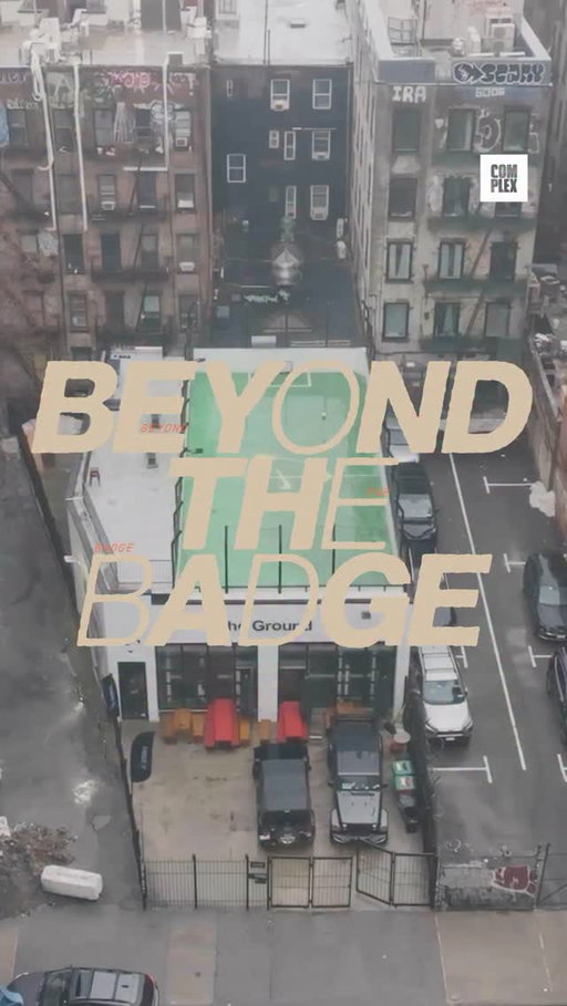 The Grounds in Chinatown is built for pickup ⚽️

@saint.roze steps on the pitch, learning the game through community and seeing how Premier League fandom lives in NYC.

Powered by @PLinUSA
